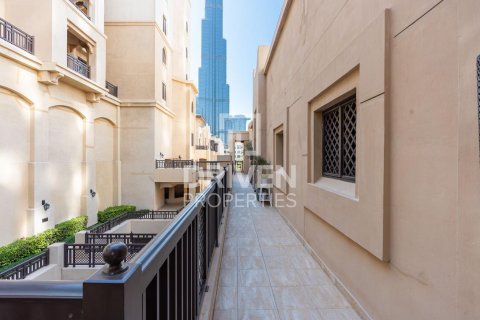 Appartamento in vendita a Downtown Dubai (Downtown Burj Dubai), Dubai, EAU 2 camere da letto, 139.26 mq. № 756507 - foto 24