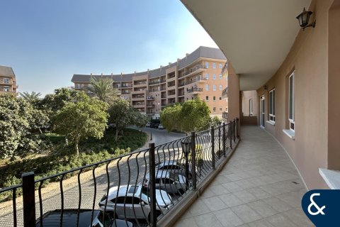 Lägenhet till försäljning i Motor City, Dubai, UAE 3 sovrum, 211 kvm Nr. 667879 - fotografi 1