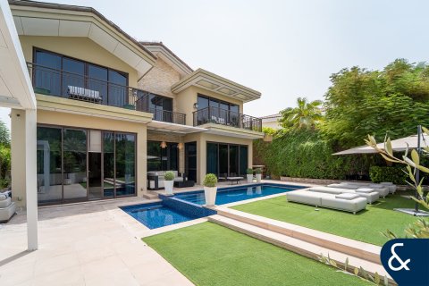 Vila u gradu Jumeirah Golf Estates, Dubai, UAE 5 spavaće sobe, 574 m2 Br. 667875 - Slika 22