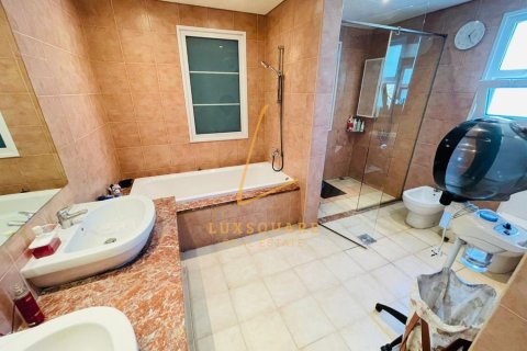 Jumeirah Village Circle, Dubai, BAE’de kiralık villa 3 yatak odası, 729 m² No 763391 - fotoğraf 22