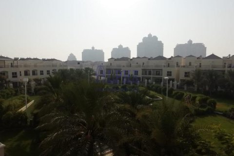 Shtëpi në qytet në Al Hamra Village, Ras Al Khaimah, Emiratet e Bashkuara Arabe 4 dhoma gjumi, 375.4 m2. № 709292 - Foto 9