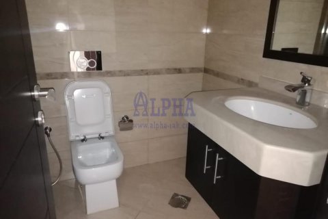 Shtëpi në qytet në Al Hamra Village, Ras Al Khaimah, Emiratet e Bashkuara Arabe 4 dhoma gjumi, 375.4 m2. № 709292 - Foto 20