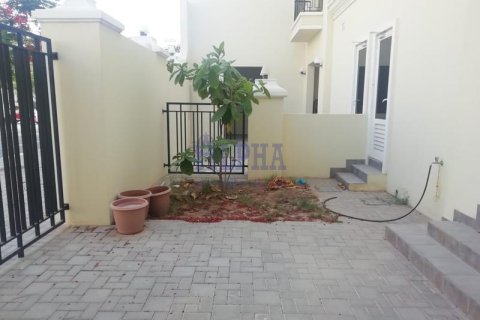 Shtëpi në qytet në Al Hamra Village, Ras Al Khaimah, Emiratet e Bashkuara Arabe 4 dhoma gjumi, 375.4 m2. № 709292 - Foto 4