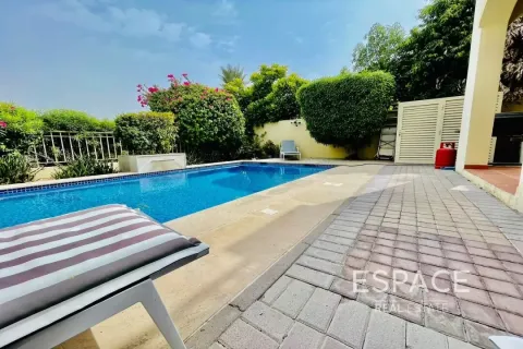 Villa zur Miete in The Springs, Dubai, VAE 2 Schlafzimmer, 167 m2 Nr. 650005 - Foto 1