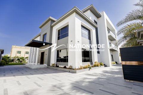 Vila v Abu Dhabi, SAE 9 ložnice, 1134 m² Č.: 631977 - fotografie 1