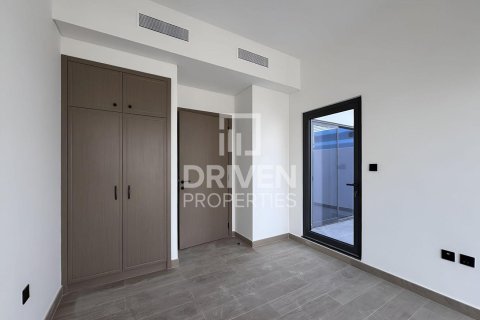 Kaupunkipientalo Damac Lagoons, Dubai, Arabiemiraatit 4 makuuhuonetta, 211 m2 № 684562 - kuva 14