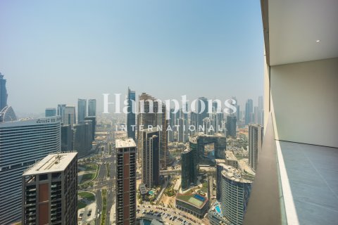 Huoneisto Business Bay, Dubai, Arabiemiraatit 4 makuuhuonetta, 249.63 m2 № 757934