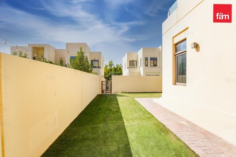 Townhouse in Reem, Dubai, UAE 3 bedrooms, 268.5 sq.m. № 660530 - photo 8