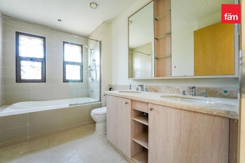 Townhouse in Reem, Dubai, UAE 3 bedrooms, 268.5 sq.m. № 660530 - photo 7