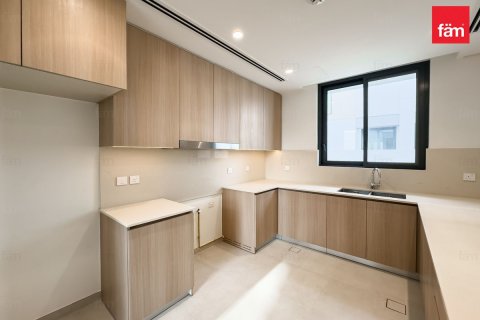 Villa uthyres i Dubai, UAE 4 sovrum, 531.8 kvm Nr. 660531 - fotografi 5