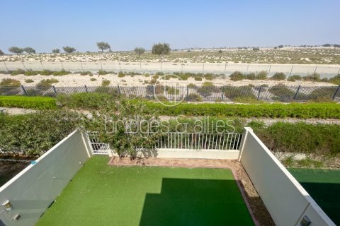 Villa en alquiler en Dubai Hills Estate, Dubai, EAU 4 dormitorios, 284.8 m2 № 670080 - foto 6