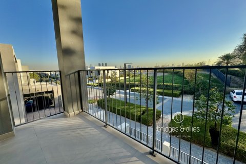 Villa en alquiler en Dubai Hills Estate, Dubai, EAU 4 dormitorios, 445.9 m2 № 670078 - foto 11