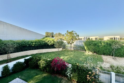 Villa en alquiler en Dubai Hills Estate, Dubai, EAU 4 dormitorios, 445.9 m2 № 670078 - foto 1
