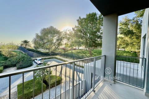 Villa en alquiler en Dubai Hills Estate, Dubai, EAU 4 dormitorios, 445.9 m2 № 670078 - foto 5