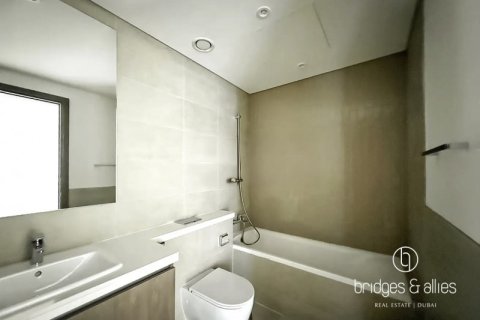 Villa en alquiler en Dubai, EAU 3 dormitorios, 140.5 m2 № 670075 - foto 12