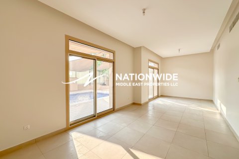 Abu Dhabi, BAE’de satılık вилла 4 yatak odası, 532 m&sup2; No 669573 - fotoğraf 3