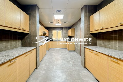 Abu Dhabi, BAE’de satılık вилла 4 yatak odası, 532 m&sup2; No 669573 - fotoğraf 5
