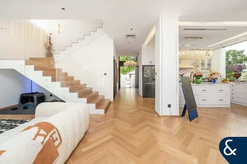 DAMAC Hills (Akoya by DAMAC), Dubai, संयुक्त अरब अमीरात में विला, 5 बेडरूम, 353 वर्ग मीटर, संख्या 666348 - फ़ोटो 6