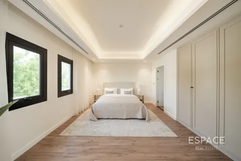 Villa en venta en Meadows, Dubai, EAU 4 dormitorios, 373 m2 № 649506 - foto 16