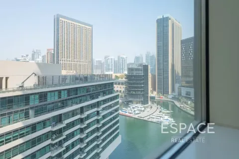 Apartment in Dubai Marina, Dubai, UAE 1 bedroom, 72 sq.m. № 649505 - photo 3