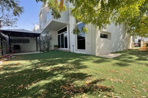 Townhouse in Dubai, UAE 3 bedrooms, 270.55 sq.m. № 637546 - photo 20