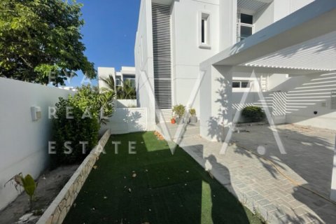 Townhouse in Dubai, UAE 3 bedrooms, 263.99 sq.m. № 637548 - photo 20