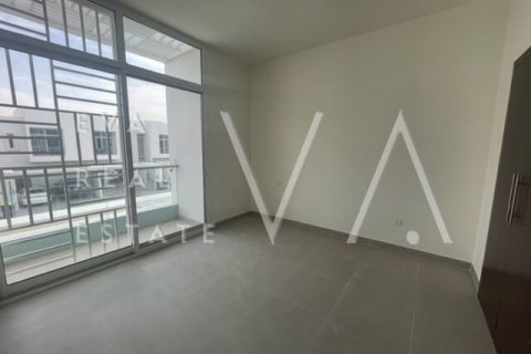 Townhouse in Dubai, UAE 3 bedrooms, 263.99 sq.m. № 637548 - photo 10