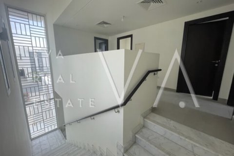 Townhouse in Dubai, UAE 3 bedrooms, 263.99 sq.m. № 637548 - photo 16