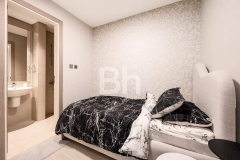 Apartment in Jumeirah Lake Towers, Dubai, UAE 2 bedrooms, 139 sq.m. № 643282 - photo 10