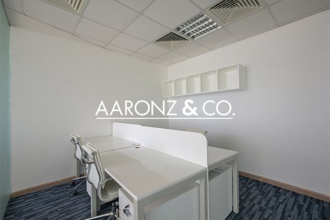 Biuro do wynajęcia w Jumeirah Lake Towers, Dubai, ZEA 85.7 mkw., nr 641974 - zdjęcie 5