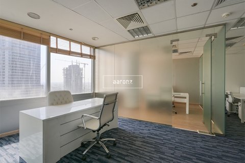 Pejabat di Jumeirah Lake Towers, Dubai, UAE 85.7 meter persegi № 641974 - foto 10