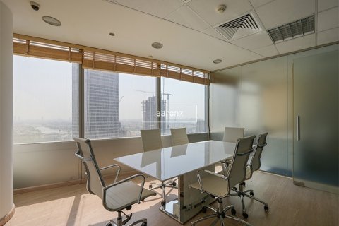 Pejabat di Jumeirah Lake Towers, Dubai, UAE 85.7 meter persegi № 641974 - foto 7