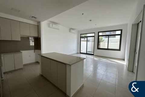 Řadový dům v Town Square, Dubai, SAE 4 ložnice, 225 m² Č.: 684954 - fotografie 2