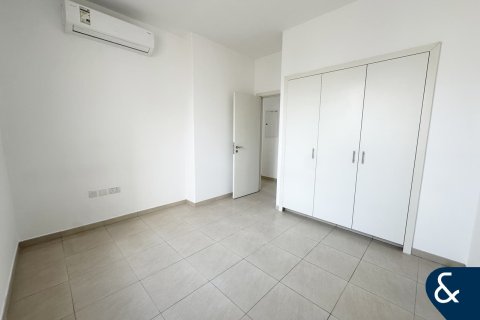 Řadový dům v Town Square, Dubai, SAE 4 ložnice, 225 m² Č.: 684954 - fotografie 11