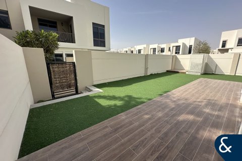 Řadový dům v Town Square, Dubai, SAE 4 ložnice, 225 m² Č.: 684954 - fotografie 16