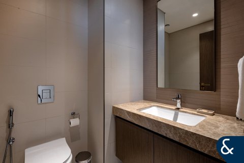 Appartamento in vendita a Dubai Harbour, Dubai, EAU 2 camere da letto, 132 mq. № 684956 - foto 9