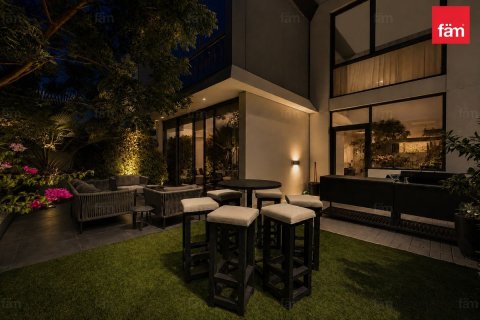 Townhouse di Jebel Ali, Dubai, UEA 3 kamar tidur, 232.5 m2 nomor 758519 - foto 9