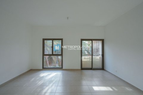 Villa til leje i Abu Dhabi, UAE 4 soveværelser, 319.2 kvm № 630802 - foto 5