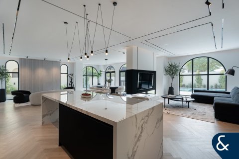 Vilă de vânzare în Arabian Ranches, Dubai, EAU 6 dormitoare, 429 mp.  №697762 - poză 2