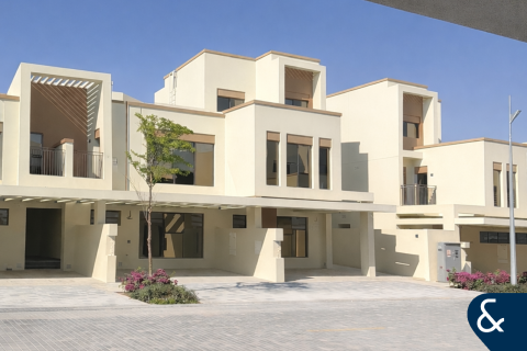 Kamienica w Damac Lagoons, Dubai, ZEA 4 sypialnie, 211 mkw. nr 697760
