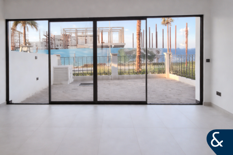 Kuća u nizu u gradu Damac Lagoons, Dubai, UAE 4 spavaće sobe, 211 m2 Br. 697760 - Slika 2