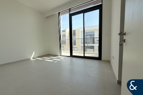 Radový dom v Dubai South (Dubai World Central), Dubai, SAE 4 spálne, 223 m2 č. 697763 - Fotografia 7