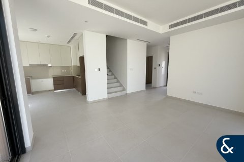 Radový dom v Dubai South (Dubai World Central), Dubai, SAE 4 spálne, 223 m2 č. 697763 - Fotografia 2