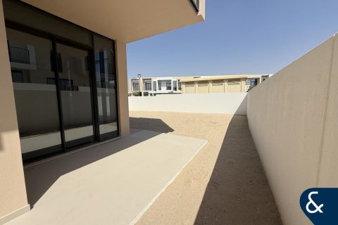 Radový dom v Dubai South (Dubai World Central), Dubai, SAE 4 spálne, 223 m2 č. 697763 - Fotografia 15