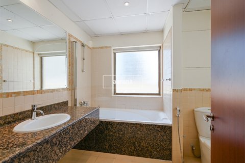 Jumeirah Beach Residence, Dubai, UAE의 판매용 아파트 침실 2개, 134.7제곱미터 번호 636751 - 사진 12