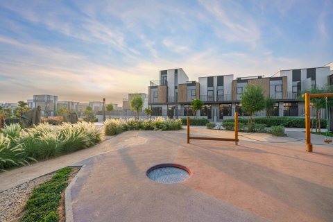 Māja Mudon, Dubaijā, AAE 4 istabas, 247 m2 Nr. 696641 - attēls 4