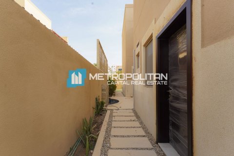 Városi lakóépület itt: Al Raha Gardens, Abu Dhabi, EAE, 4 hálószoba, 299.1 m², azonosító: 640187 - fénykép 20