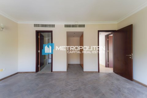 Városi lakóépület itt: Al Raha Gardens, Abu Dhabi, EAE, 4 hálószoba, 299.1 m², azonosító: 640187 - fénykép 13