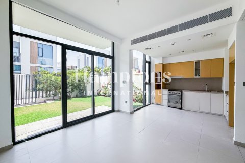 Townhouse in DAMAC Hills (Akoya by DAMAC), Dubai, UAE 3 bedrooms, 135.17386500 sq.m. № 708941 - photo 14