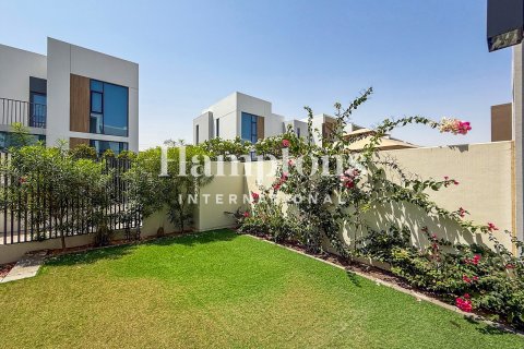Townhouse in DAMAC Hills (Akoya by DAMAC), Dubai, UAE 3 bedrooms, 135.17386500 sq.m. № 708941 - photo 7